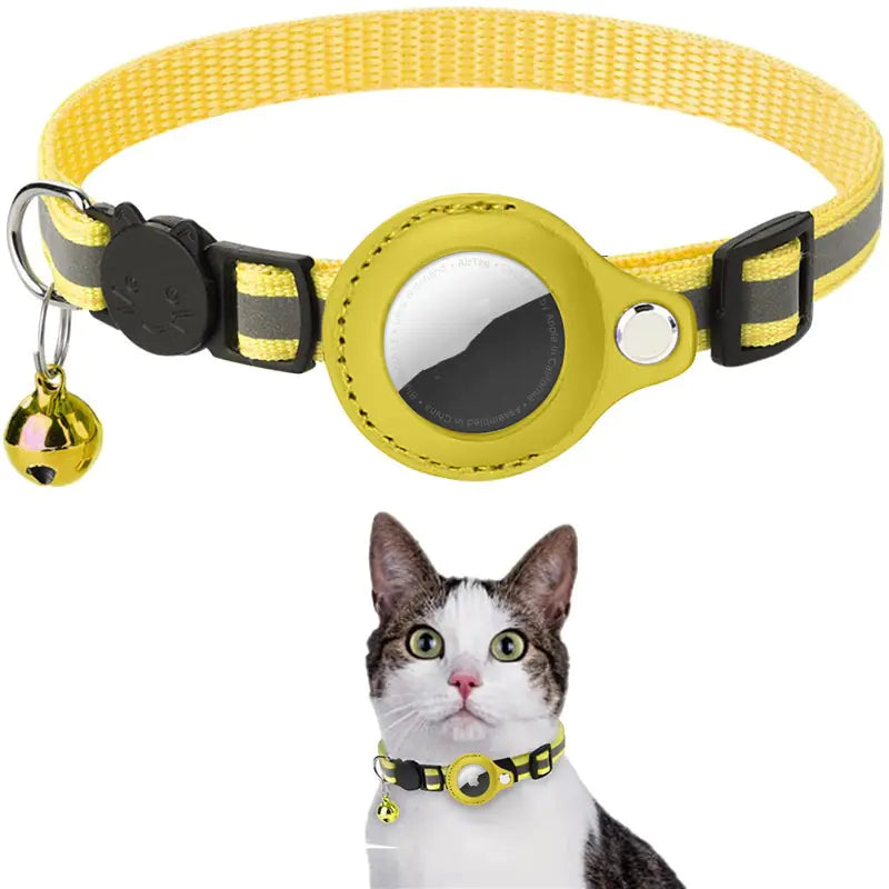 Reflective collar with bell and Airtag holder