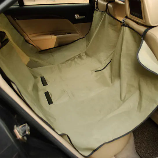 Protective car mats against dust and dirt